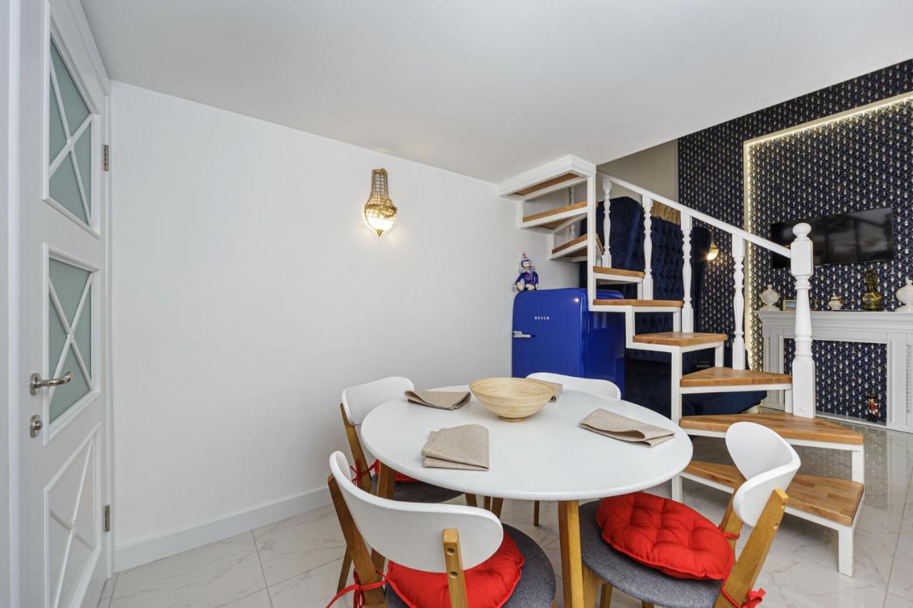 Серце Старого Міста Apartment Odessa Ngoại thất bức ảnh