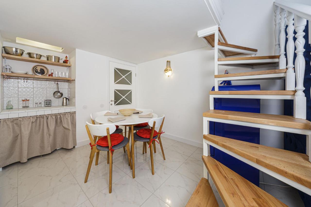 Серце Старого Міста Apartment Odessa Ngoại thất bức ảnh